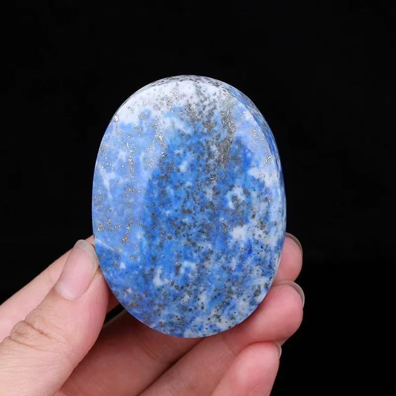 Natural lapis lazuli ore portable ornaments