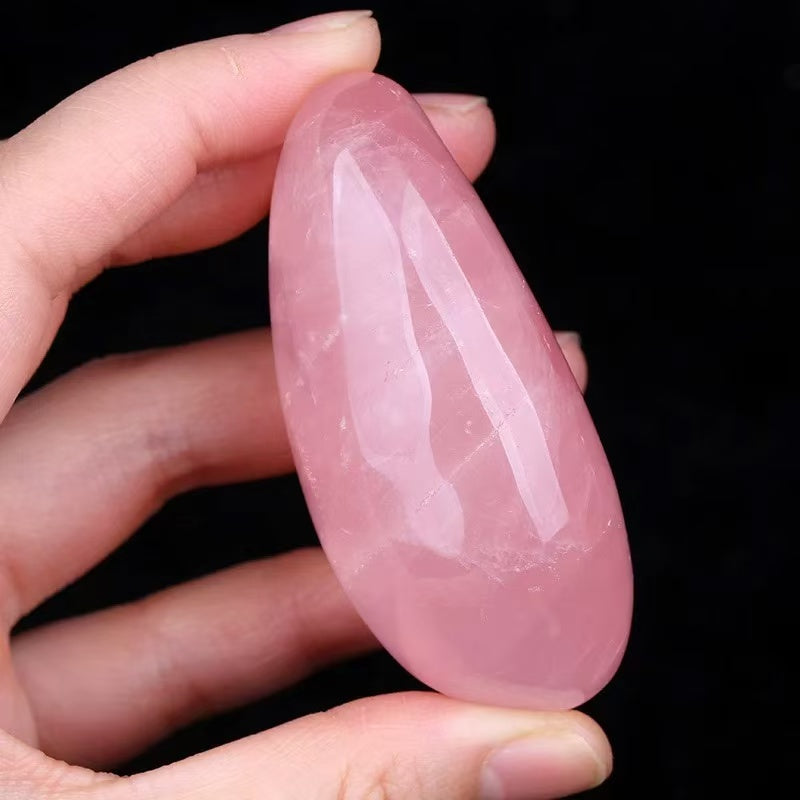 Natural pink crystal hibiscus stone portable play ornaments