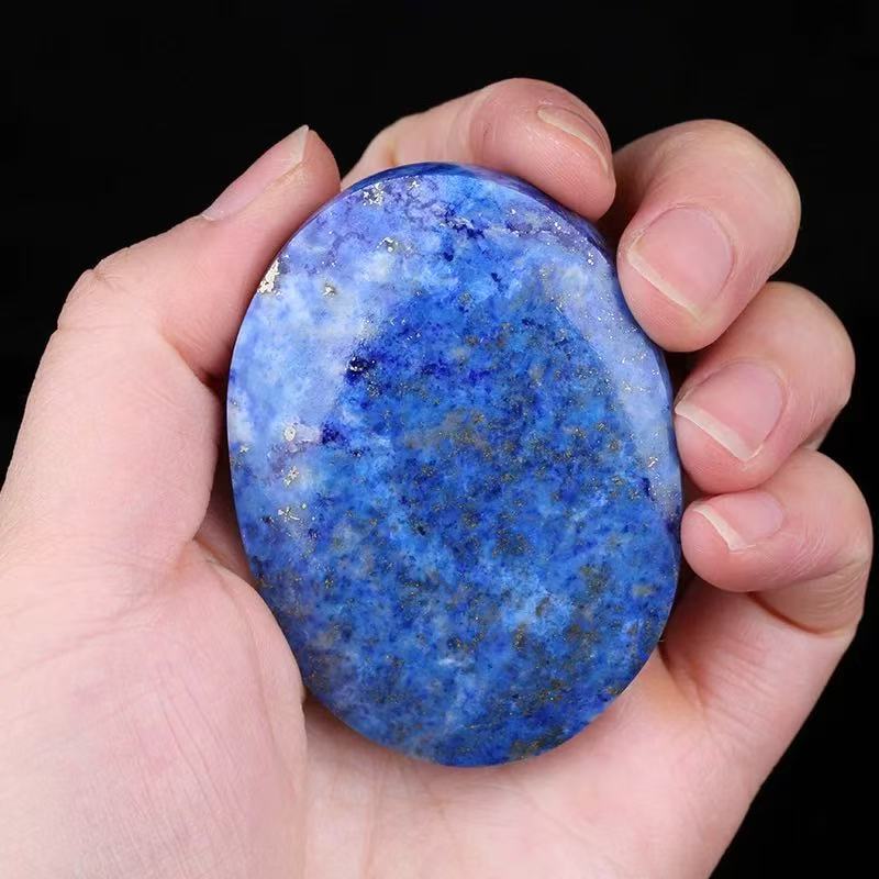 Natural lapis lazuli ore portable ornaments
